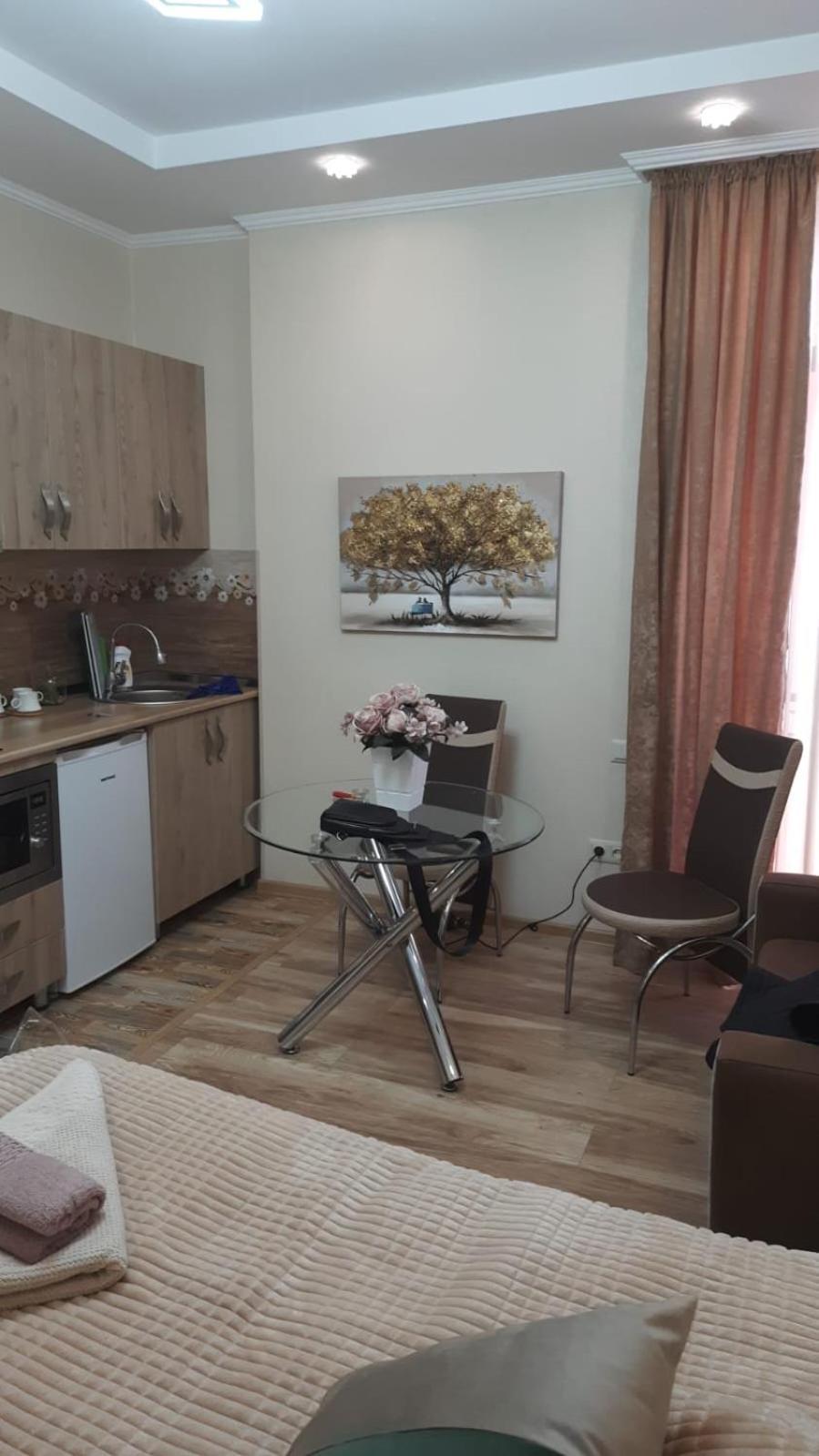 Apartment On L.Meskhishvili Turn Tbilisi Exterior foto