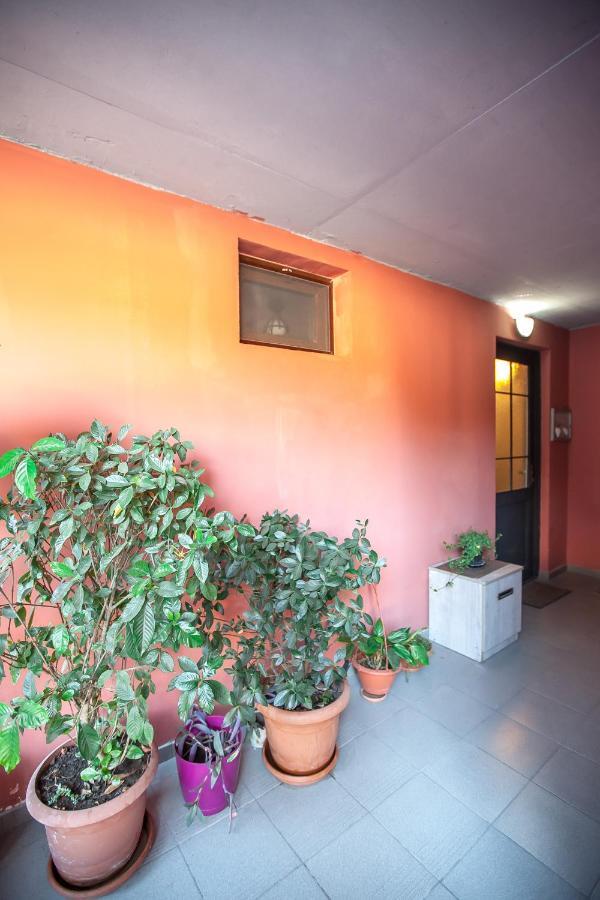 Apartment On L.Meskhishvili Turn Tbilisi Exterior foto